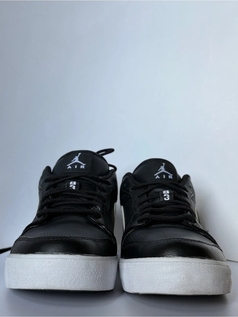 Air Jordan 1 V.2 Low Leather Black White Sneaker Men's Size 10.5 584794-010